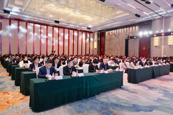 CT1_3940_副本.jpg CT1_3940_副本.jpg